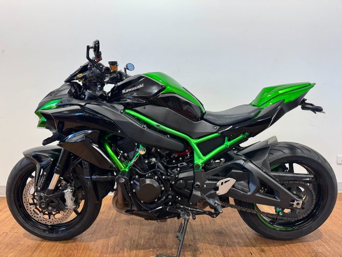 2020 Kawasaki Z H2 (ZR1000K) GREEN