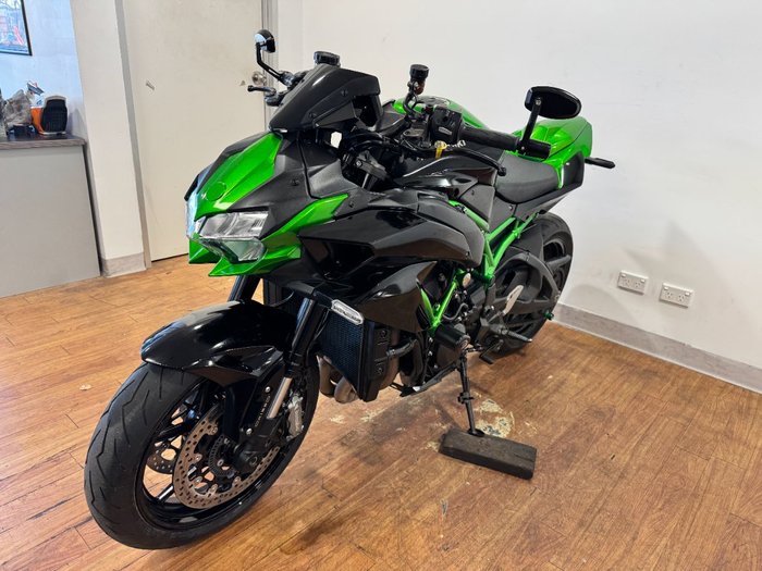 2020 Kawasaki Z H2 (ZR1000K) GREEN