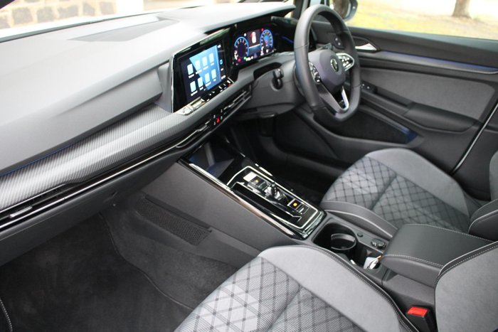 2023 Volkswagen Golf 110TSI R-Line