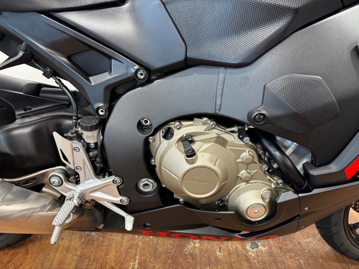 2017 Honda CBR1000RR (FIREBLADE) ABS Black