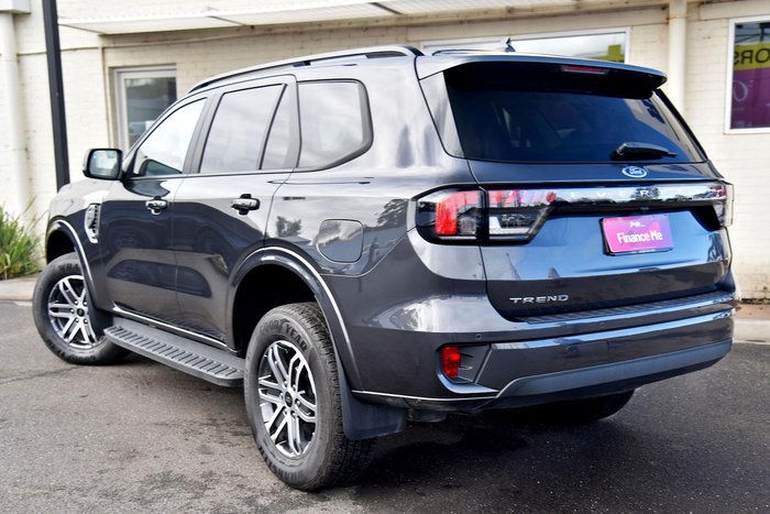 2025 Ford Everest Trend