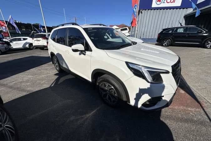2023 SUBARU FORESTER 2.5i (AWD)