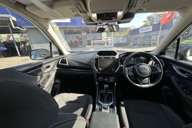 2023 SUBARU FORESTER 2.5i (AWD)