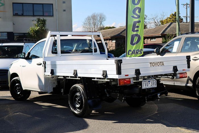 2022 Toyota Hilux Workmate TGN121R 4x2 Glacier White
