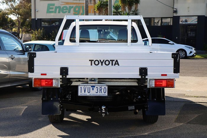 2022 Toyota Hilux Workmate TGN121R 4x2