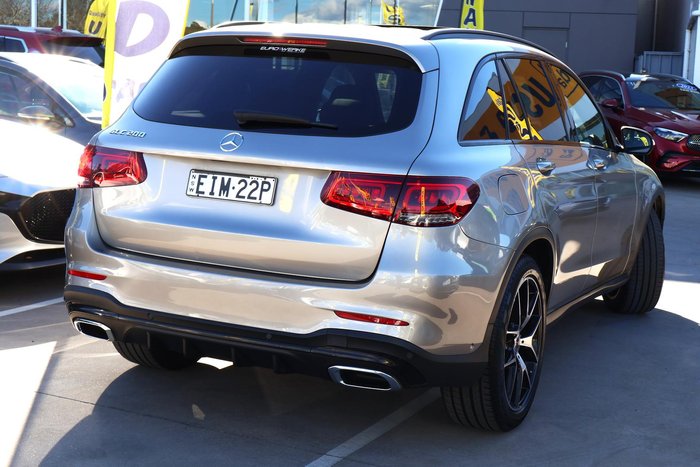 2020 Mercedes-Benz GLC-Class GLC200