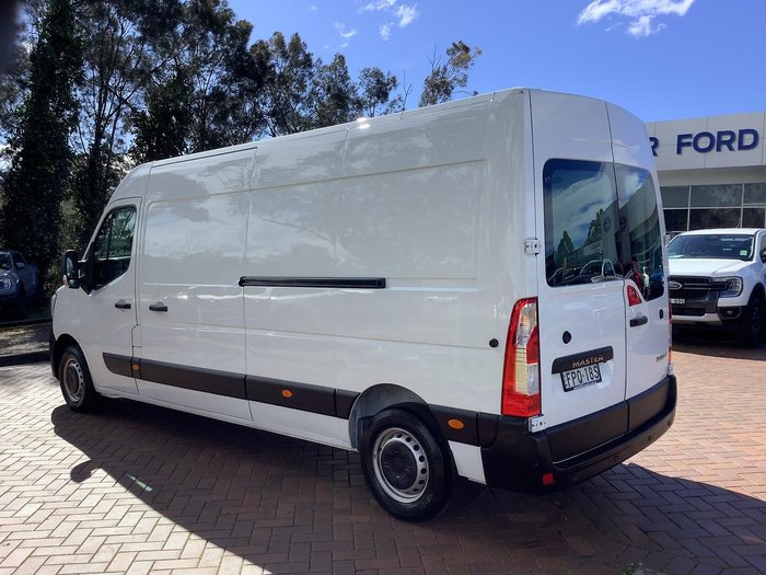 2025 Renault Master Pro 110kW