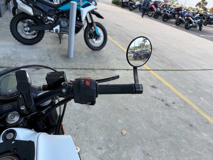 2018 HUSQVARNA VITPILEN 401 White