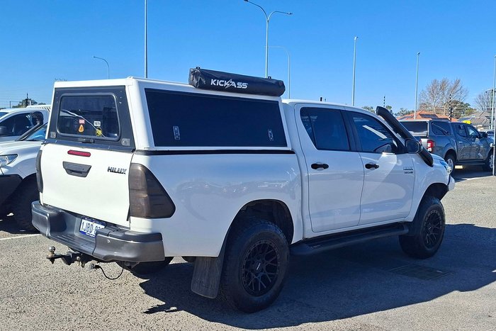 2020 Toyota Hilux SR