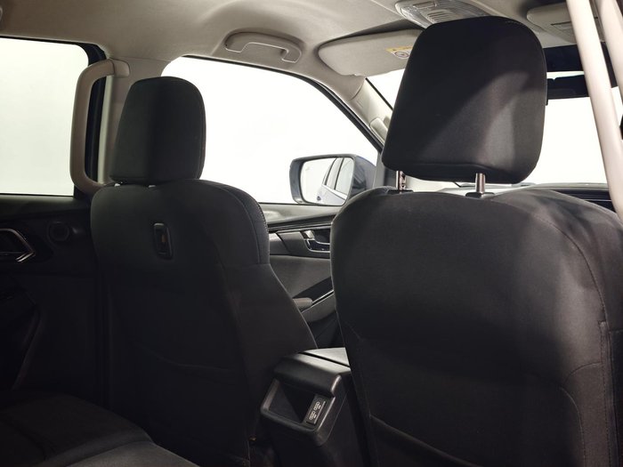 2021 Isuzu MU-X LS-U