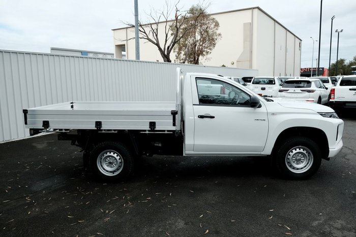 2022 Mitsubishi Triton