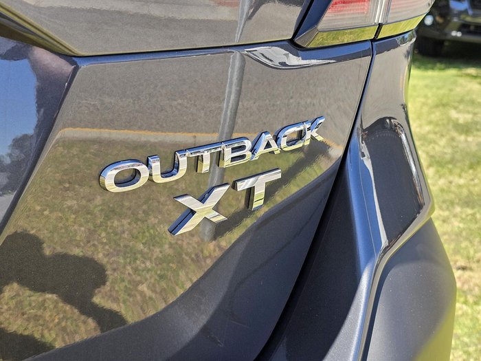 2025 Subaru Outback AWD Touring XT