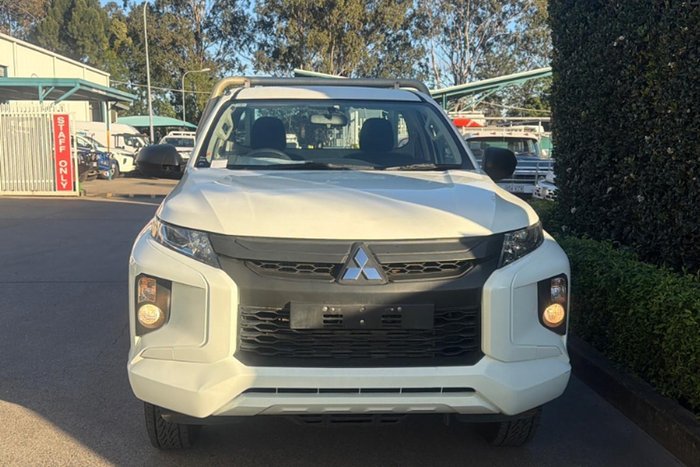 2021 Mitsubishi Triton GLX