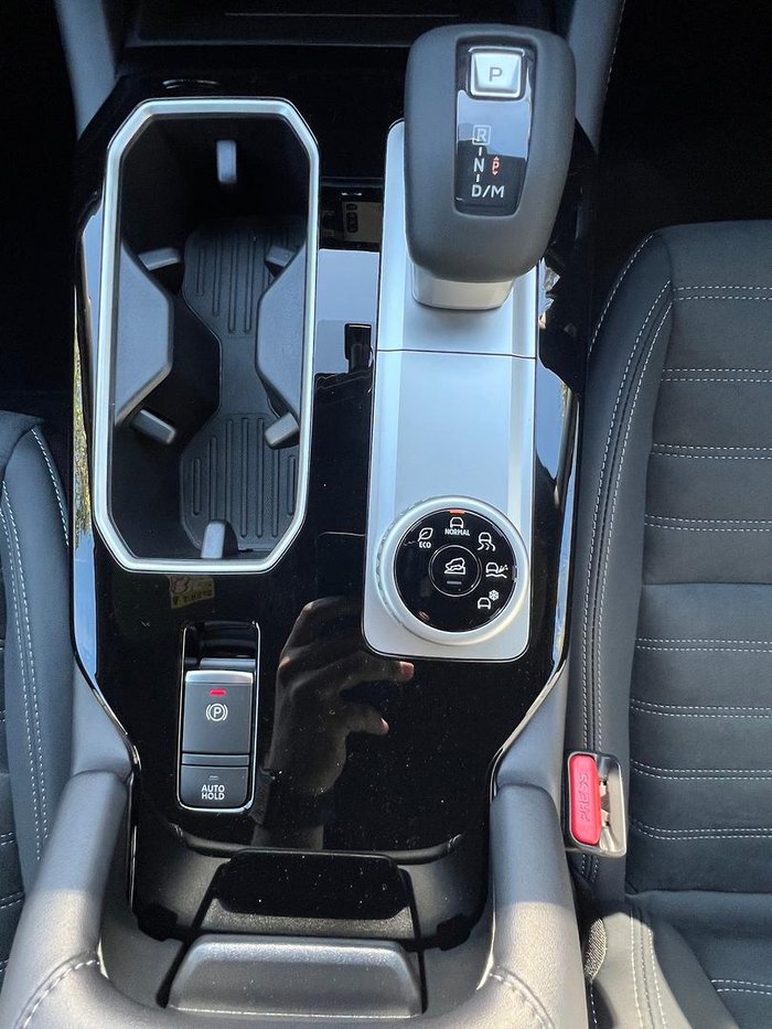 2026 Mitsubishi Outlander Black Edition ZM MY26 White Diamond