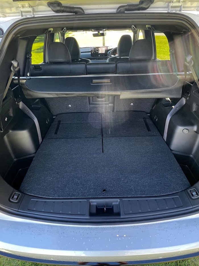 2026 Mitsubishi Outlander Black Edition ZM MY26 White Diamond