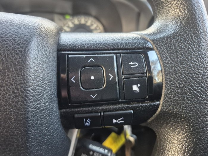 2021 Toyota Hilux SR