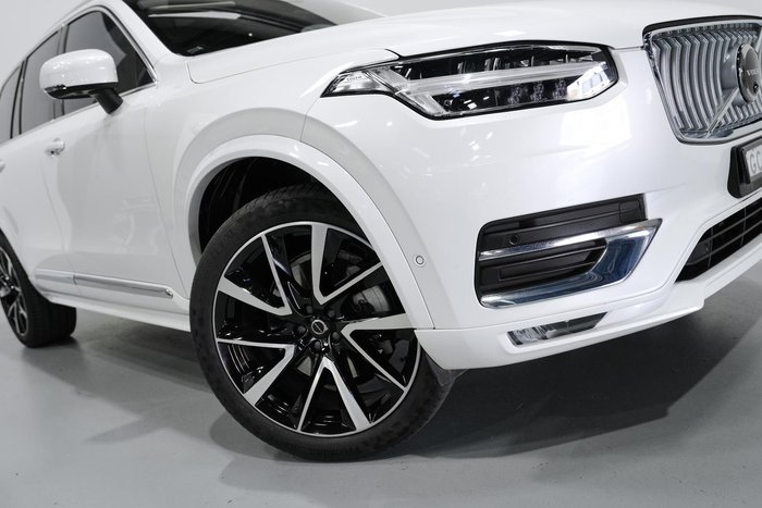 2024 Volvo XC90 Ultimate B5 Bright