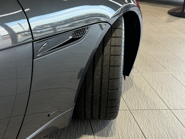 2023 Jaguar F-TYPE R 75