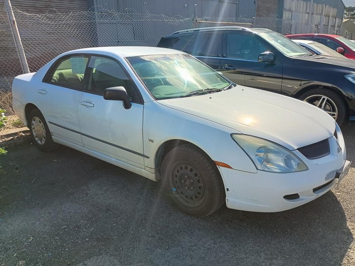 2005 Mitsubishi Magna ES