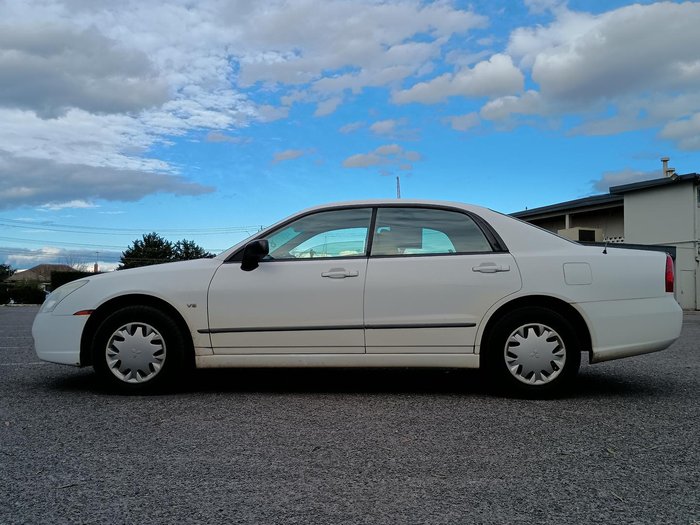 2005 Mitsubishi Magna ES