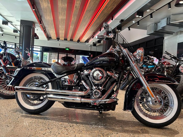 2019 Harley-Davidson Deluxe 107 (FLDE)