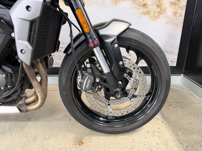 2022 Triumph TRIDENT 660 BLACK