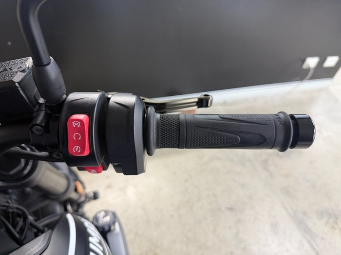2022 Triumph TRIDENT 660 BLACK