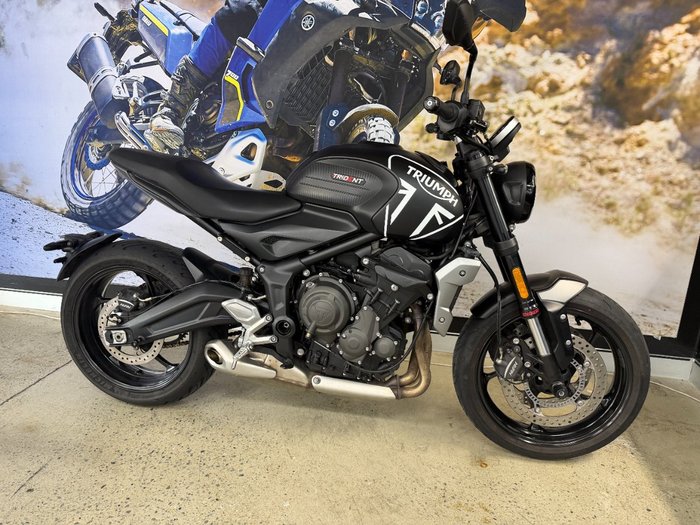 2022 Triumph TRIDENT 660 BLACK