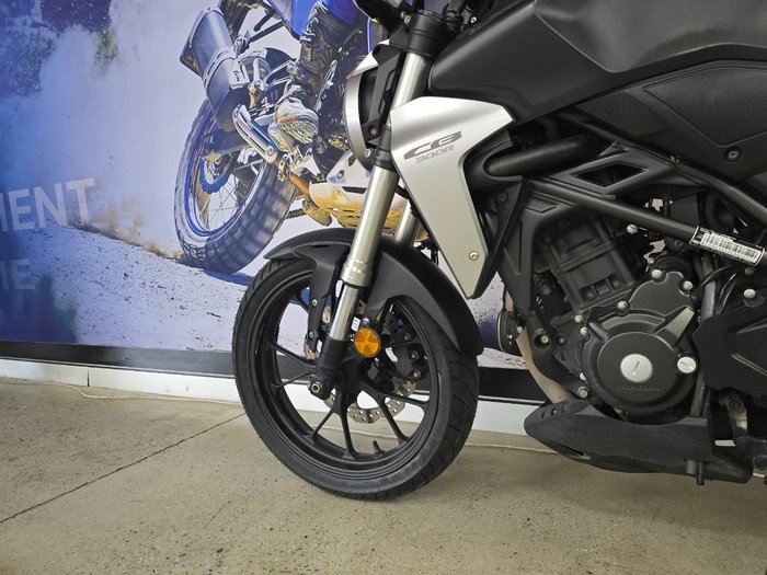 2018 Honda CB300R BLACK