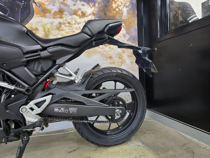 2018 Honda CB300R BLACK