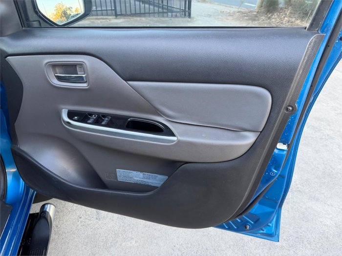 2016 MITSUBISHI TRITON EXCEED (4x4)