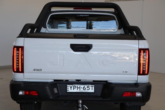 2024 JAC T9 Oasis