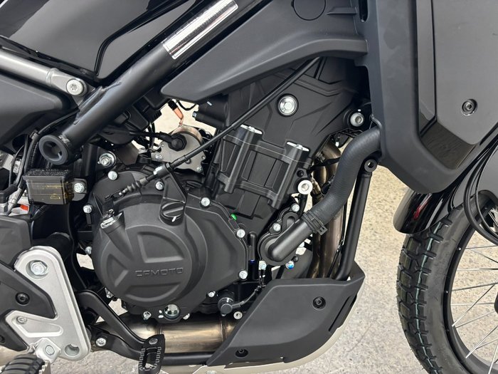 2026 CFMOTO 450 MT