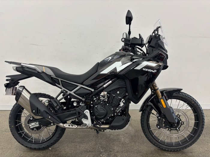 2026 CFMOTO 450 MT