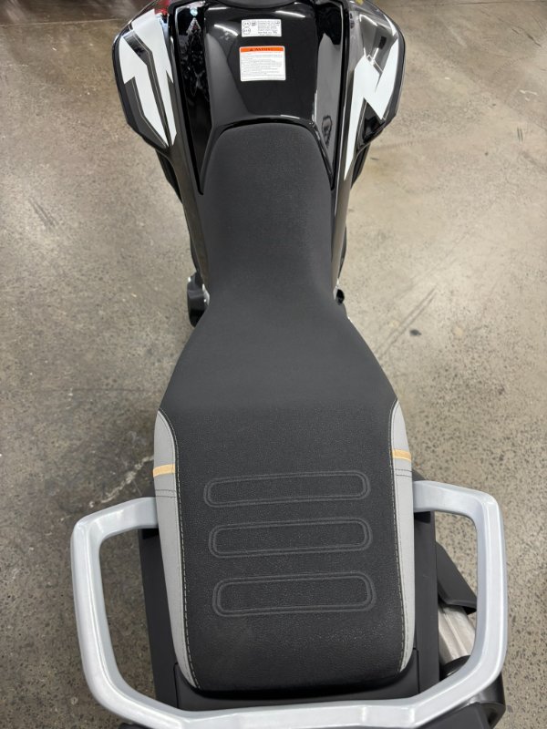 2026 CFMOTO 450 MT