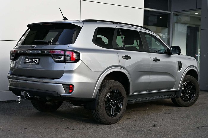 2025 Ford Everest Black Edition