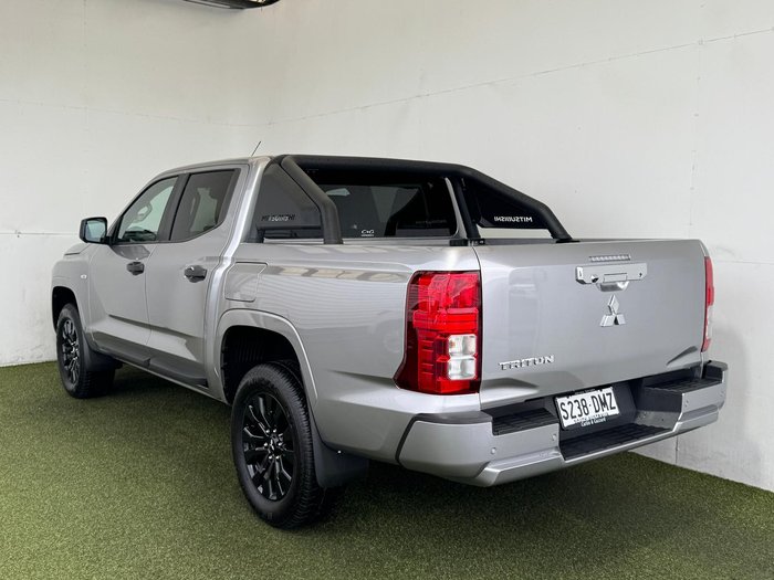 2025 Mitsubishi Triton GLX-R