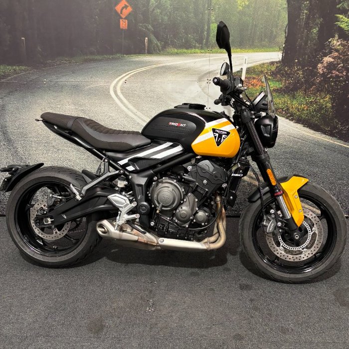 2025 Triumph TRIDENT 660 Black