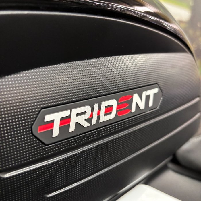 2025 Triumph TRIDENT 660 Black