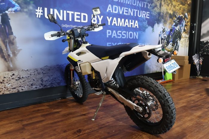 2024 Husqvarna FE501 White