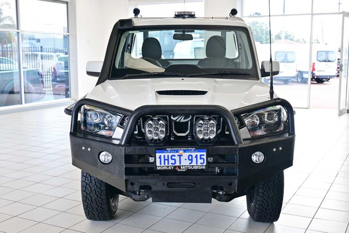 2021 Mahindra PIK-UP S6+