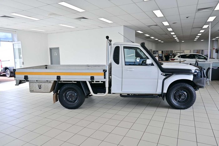2021 Mahindra PIK-UP S6+