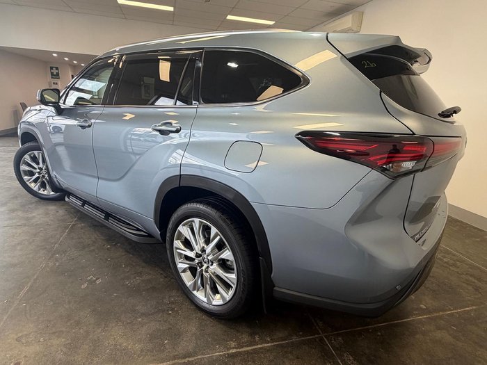 2024 Toyota Kluger Grande