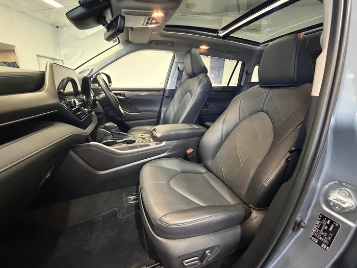 2024 Toyota Kluger Grande