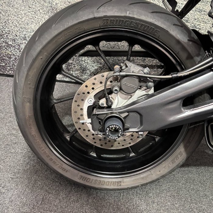 2024 Yamaha YZF-R7LA Black