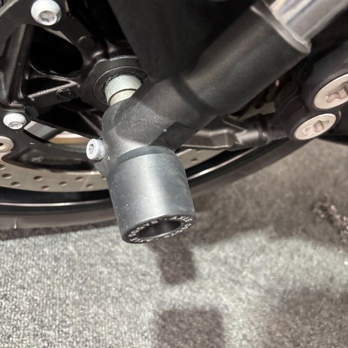 2024 Yamaha YZF-R7LA Black