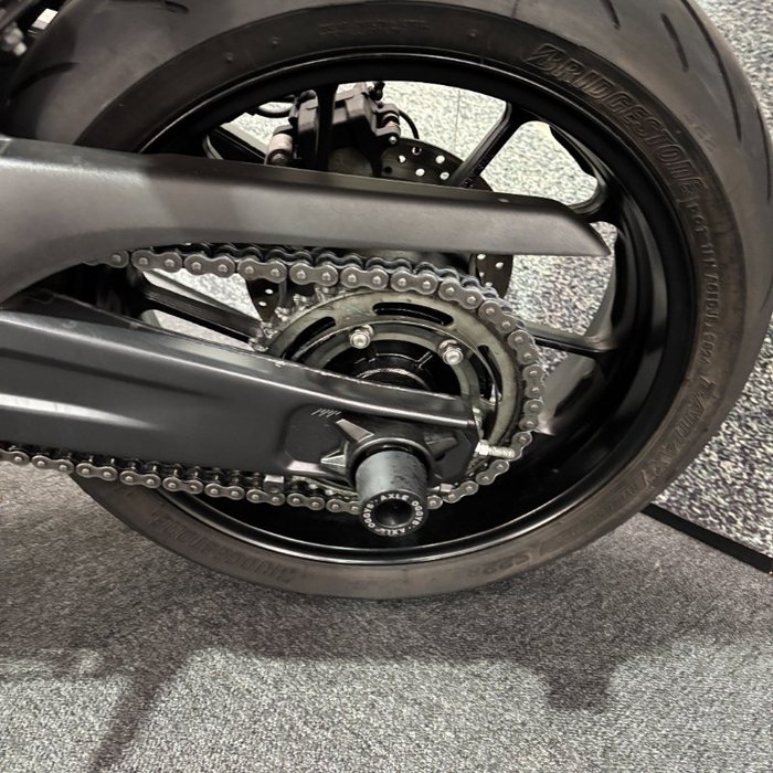 2024 Yamaha YZF-R7LA Black