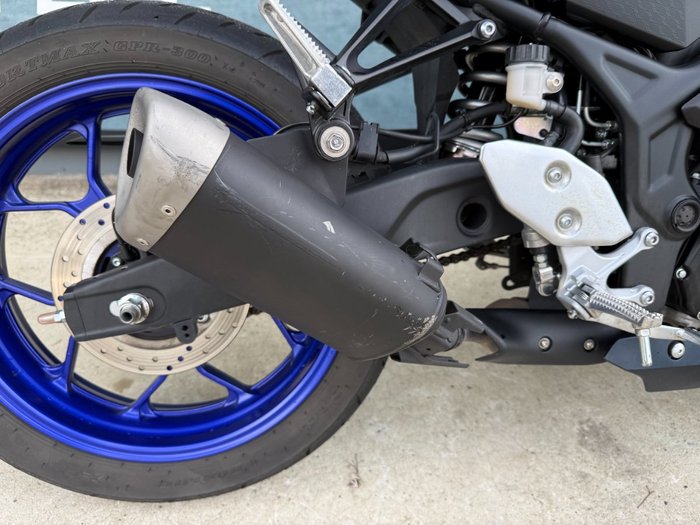 2024 Yamaha YZF-R3 Blue