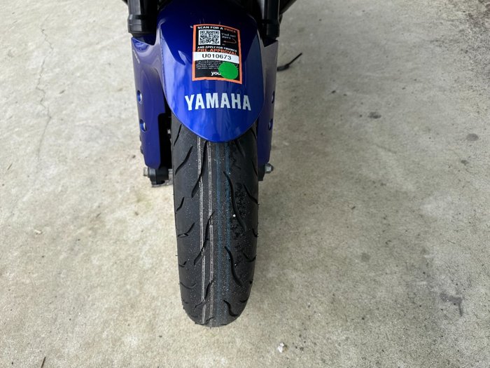 2024 Yamaha YZF-R3 Blue