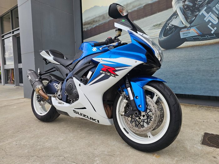 2011 Suzuki GSX-R600 Blue